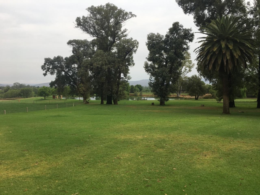 6 Bedroom Property for Sale in Remhoogte AH North West